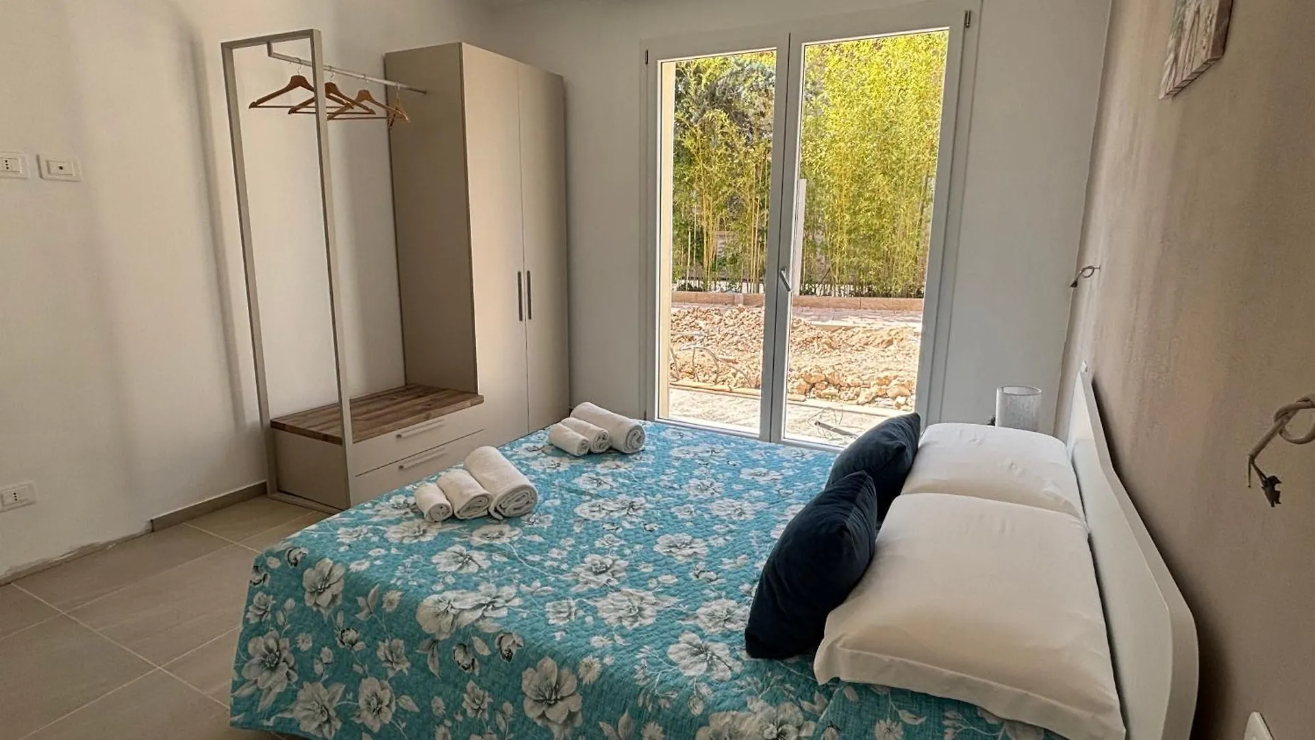 Apartahotel Acquaviva Suites San Vincenzo