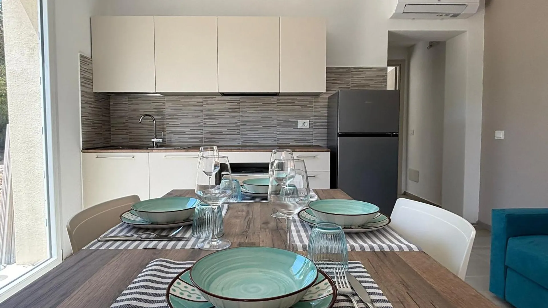 Aparthotel Acquaviva Suites San Vincenzo