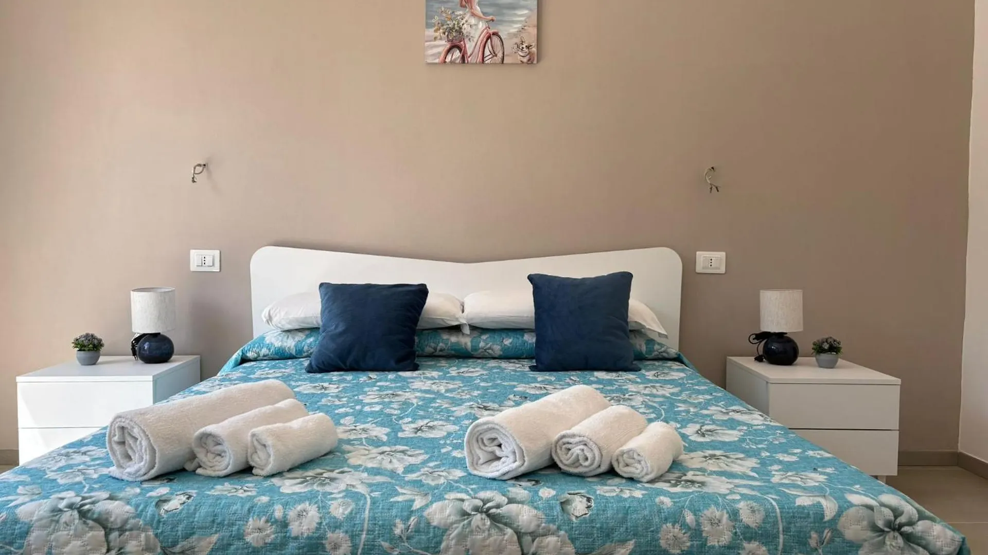 Acquaviva Suites San Vincenzo Aparthotel